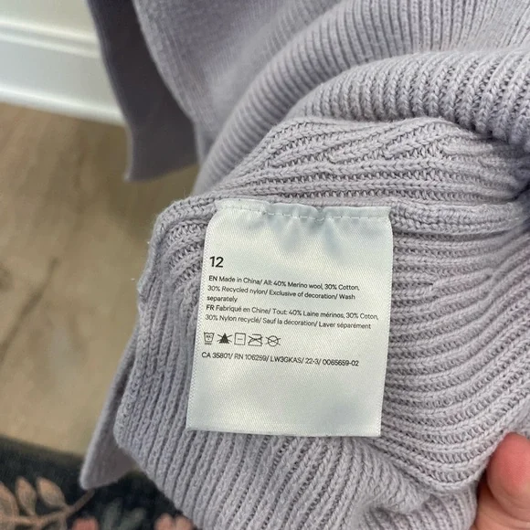 lululemon athletica merino wool-blend ribbed Lavender Sweater - Picture 6 of 6